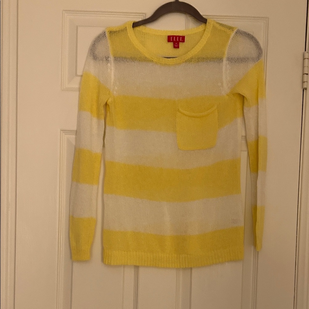 Lightweight sweater